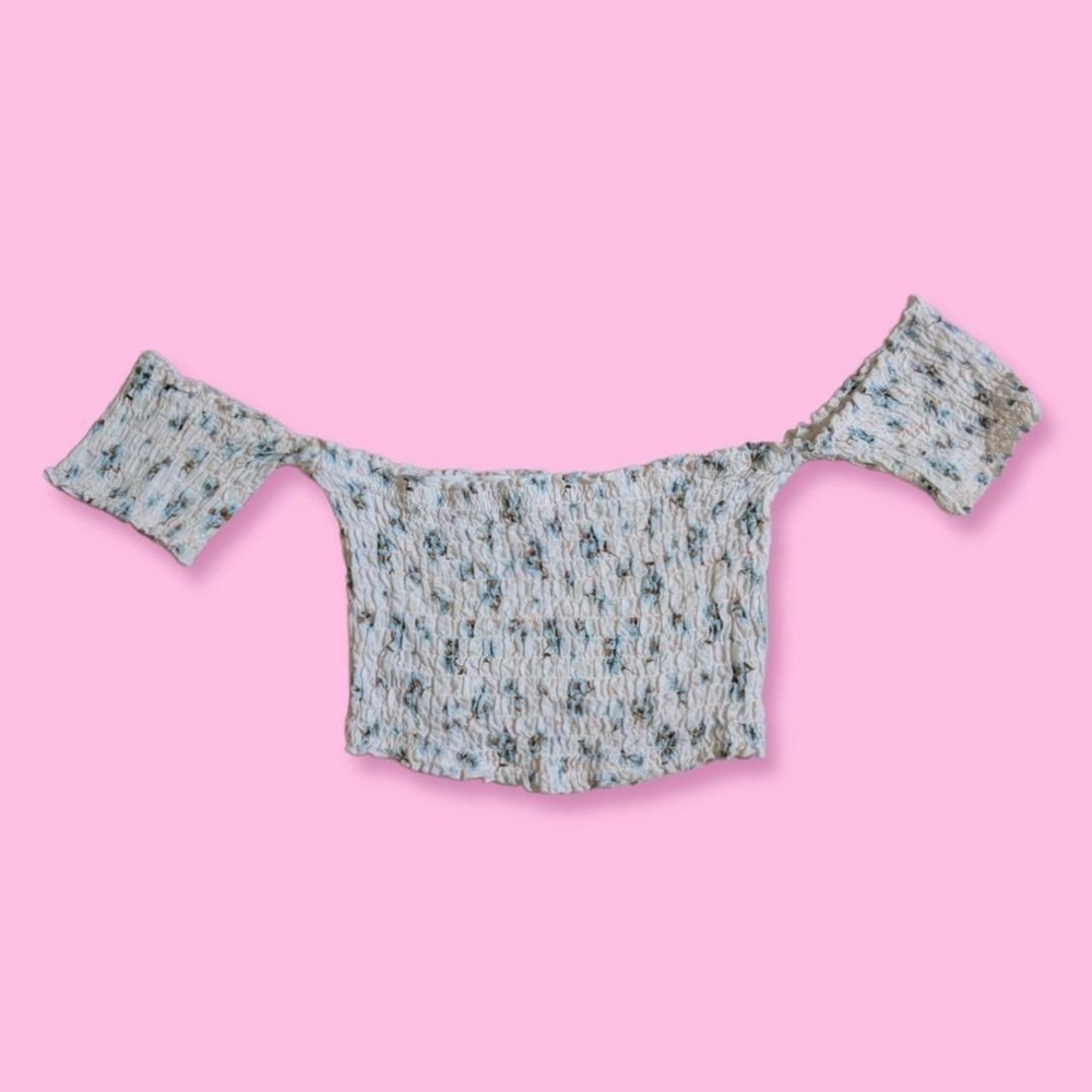 VICTORIA’S SECRET OFF THE SHOULDER FLORAL CROP TOP